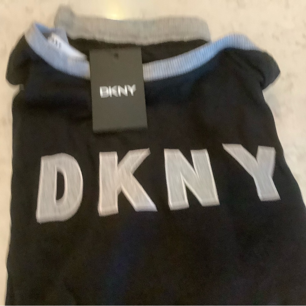 NWT DKNY Black and Gray 2 Piece Loungewear Set - Pants have jogger style bottom.